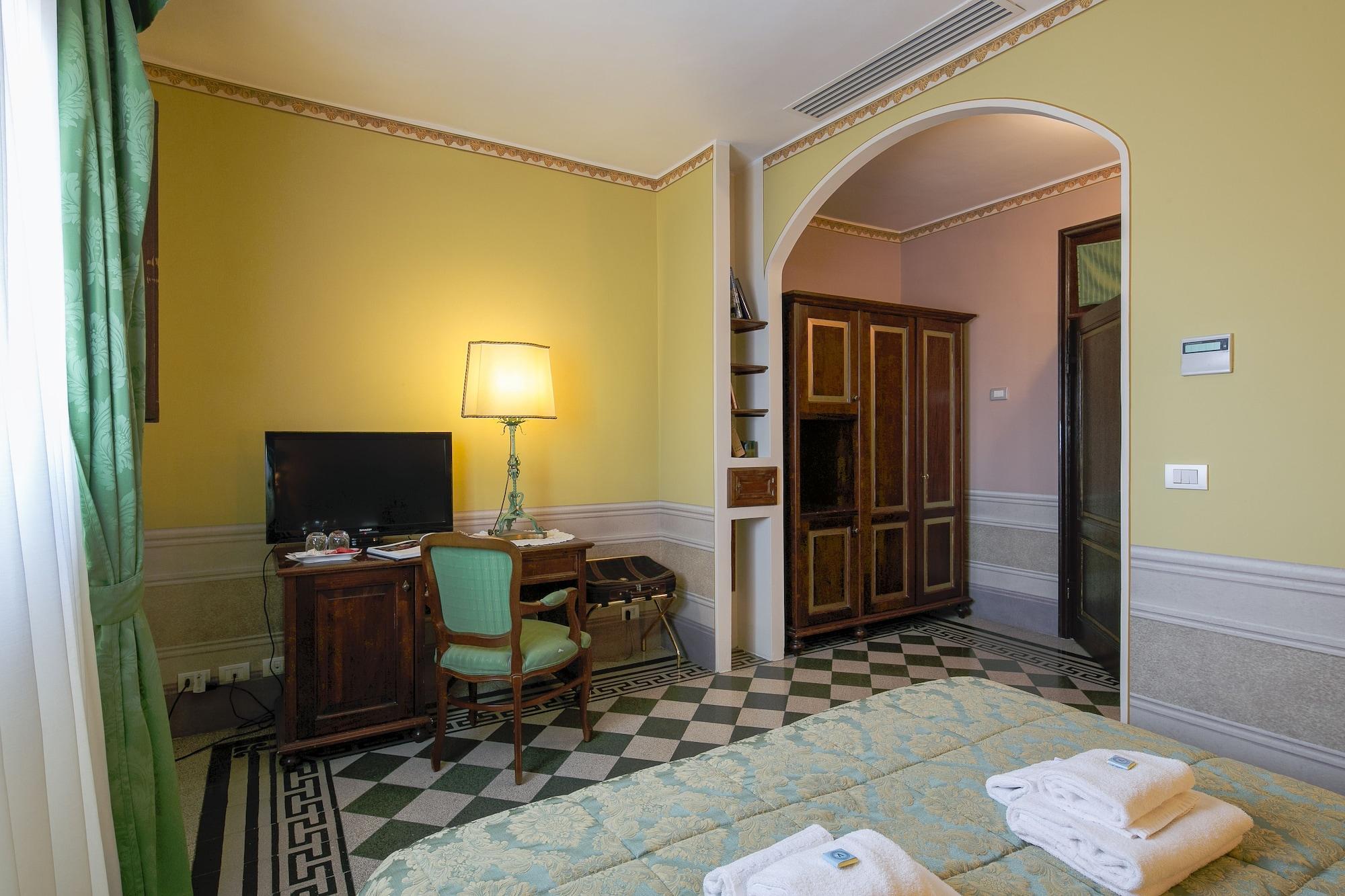 I Portici Hotel - Residenza D'Epoca Arezzo Exterior photo